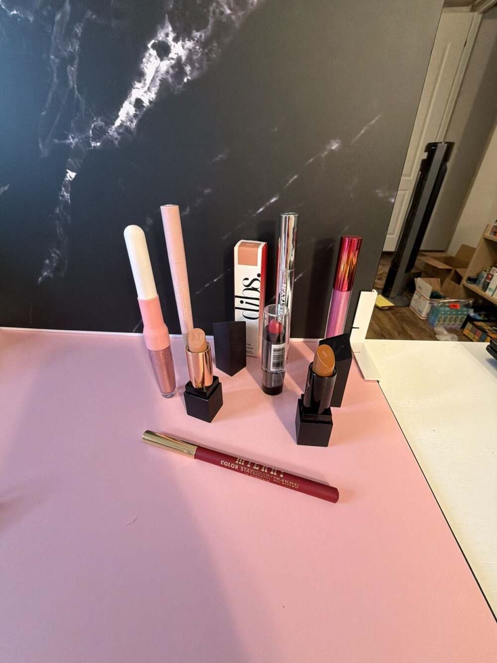 Mixed Lot of 9 Lip Makeup Products Including DIBS Beauty and Milani